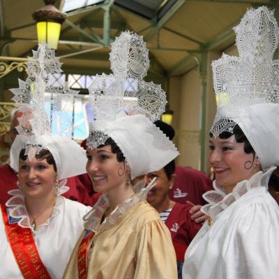 Remise des corbeilles - Marché des Halles centrales
