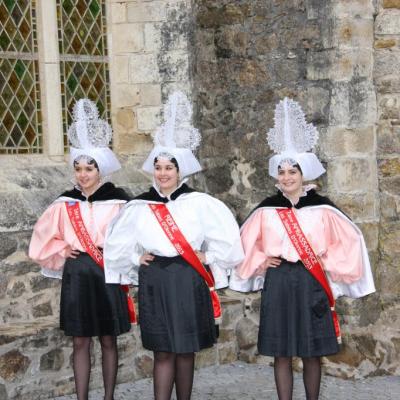 Remise des cadeaux aux Reines